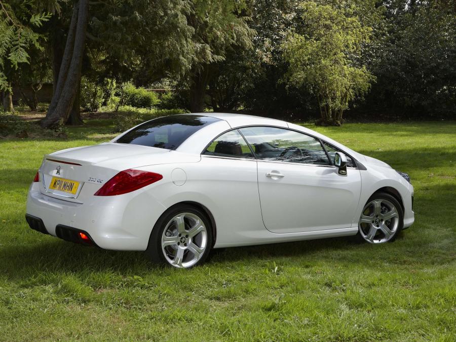  Peugeot 308 CC 2011 года  (UK) (фото 12 из 13)